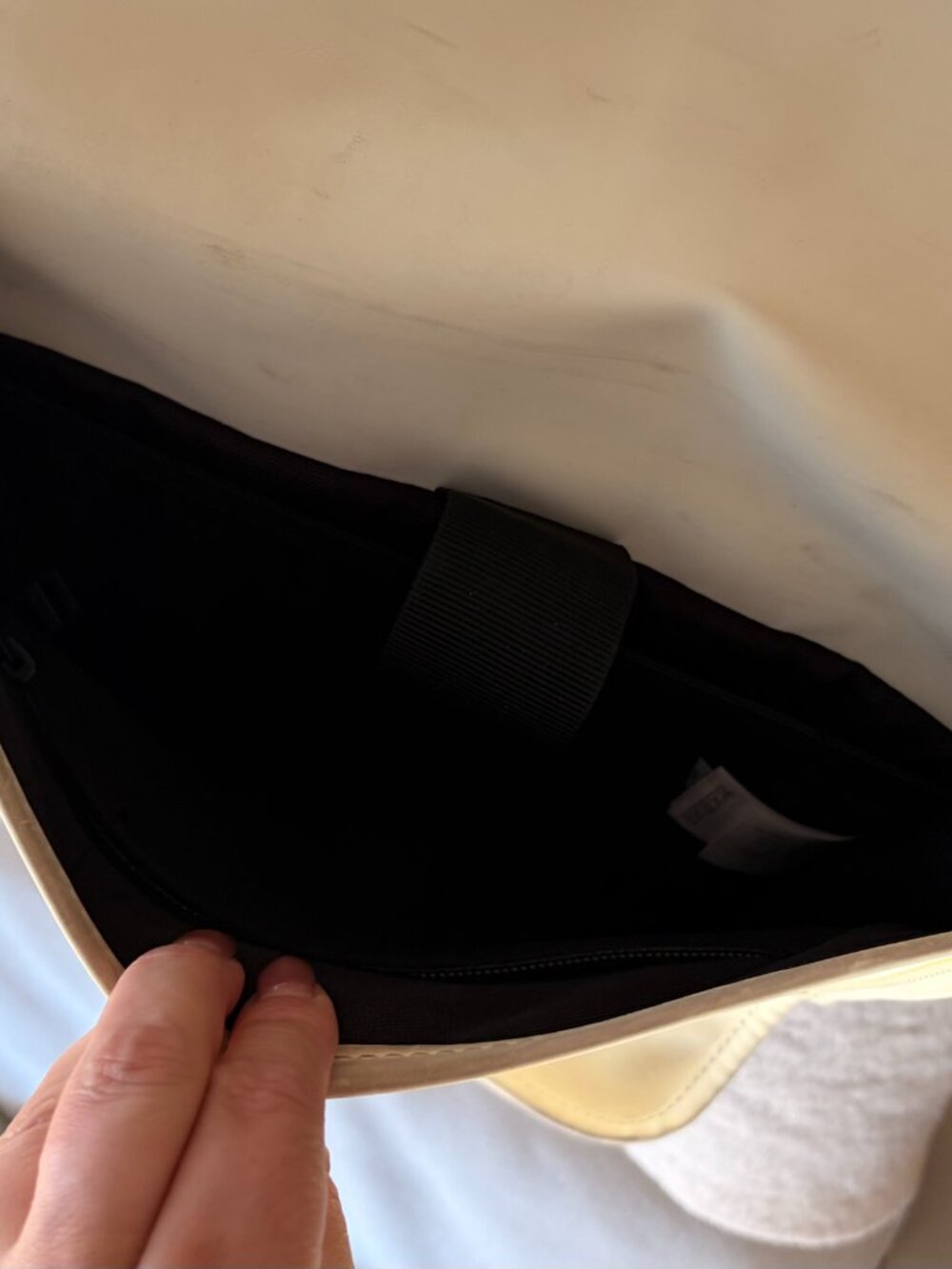 RAINS Backpack/Laptop bag - Picture 4 of 4